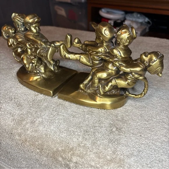 Vintage PM Craftsman USA TUG OF WAR BOOKENDS Brass Bookend Set - Picture 3 of 6
